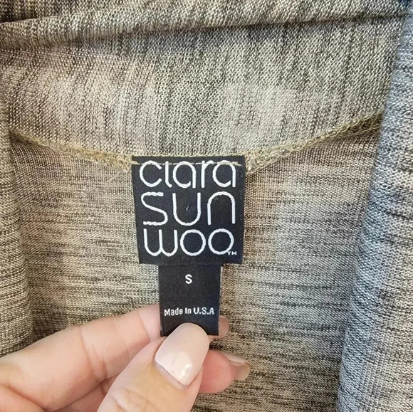 Clara Sun Woo Gold Shimmer Open Cardigan - Picture 3 of 4